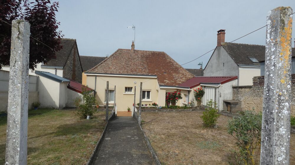 Vente Maison Maison de village 4 pièces Le breil-sur-mérize