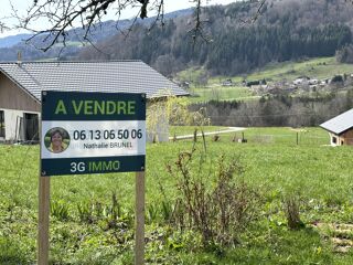  Terrain à vendre 907 m²