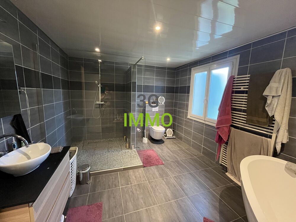 Vente Maison Maison 7 pièces Saint-victor-la-coste