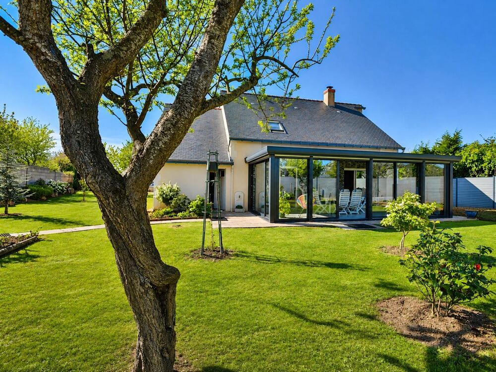 Maison 7 pièces 136 m² · à Doué-en-Anjou · 136 m² · 263 700 €
