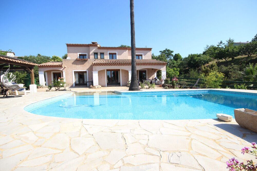 à vendre  Maison Antibes (06600)