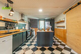  Maison à vendre 10 pièces 
