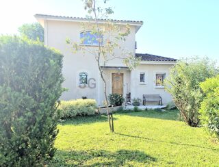  Maison � vendre 9 pi�ces 204 m�