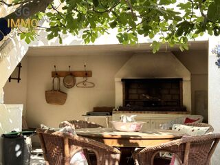  Maison à vendre 12 pièces 200 m²