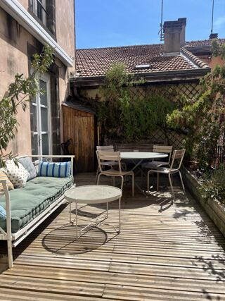  Appartement à vendre 6 pièces 164 m²
