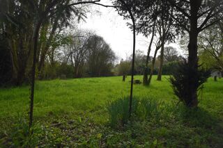  Terrain � vendre 2 pi�ces 3310 m�