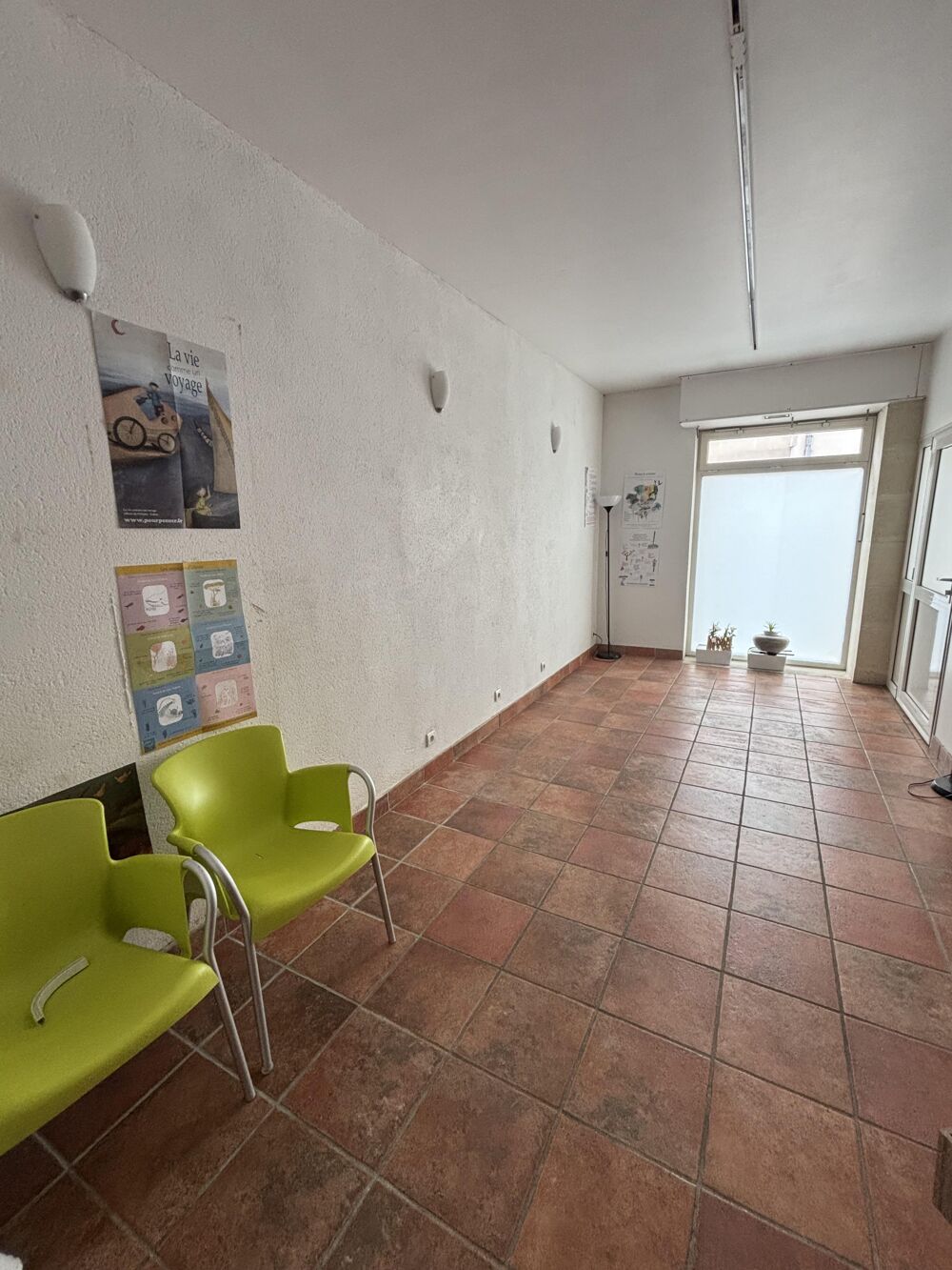  Vente murs pro  à Pierrefonds Pierrefonds