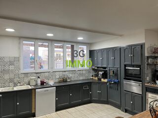  Maison à vendre 8 pièces 223 m²