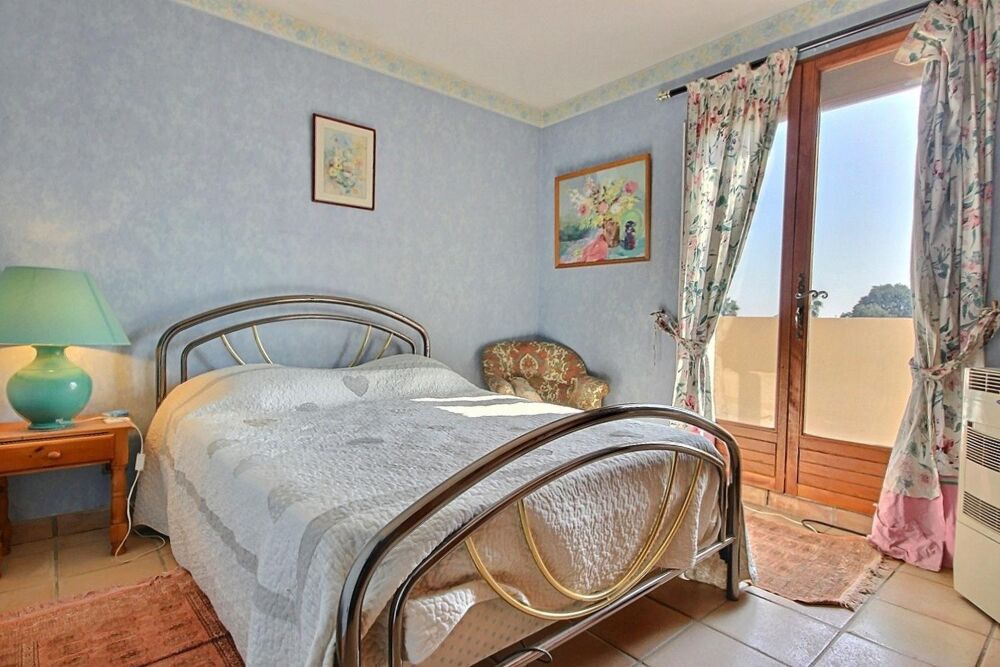 � vendre  Maison Antibes (06600)