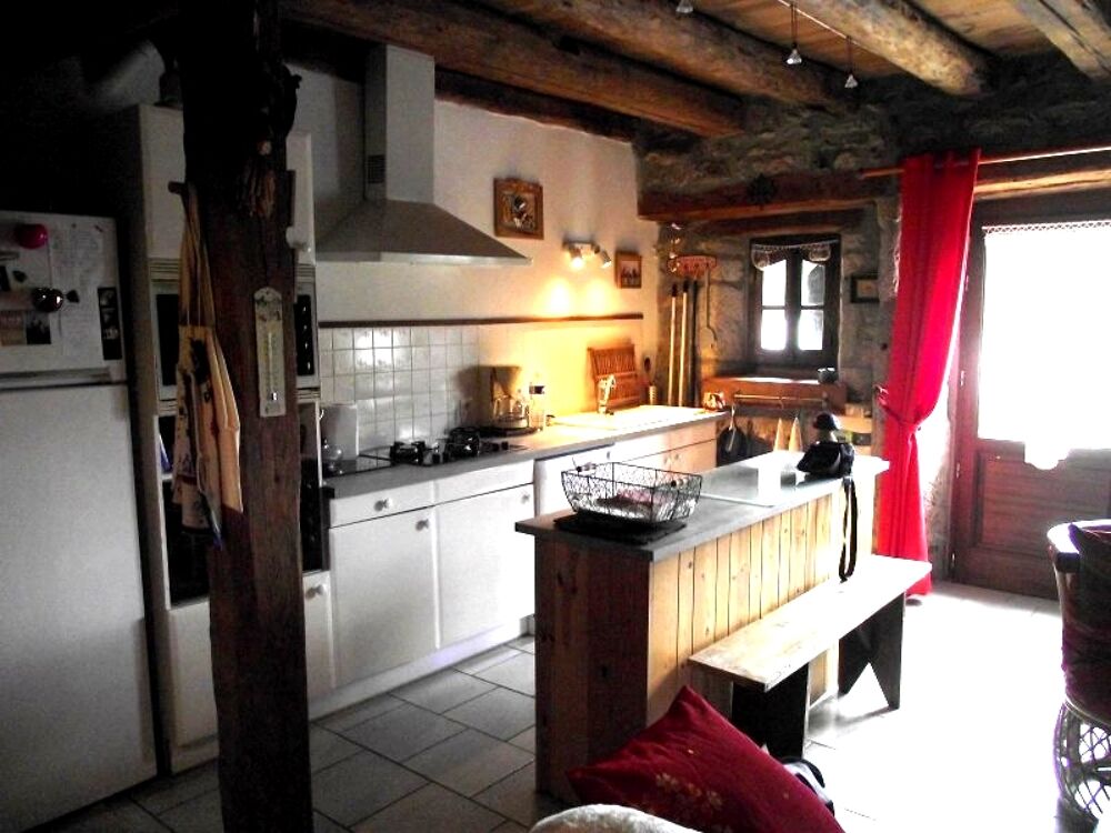 Vente Maison Maison 5 pièces Saint-pierre-le-vieux