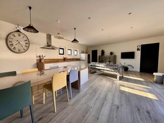  Maison � vendre 3 pi�ces 200 m� S�rignan