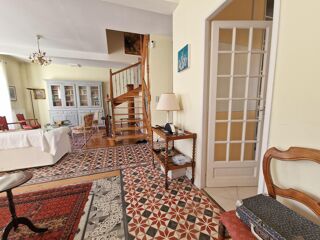  Maison à vendre 8 pièces 197 m²