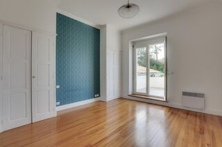  Appartement � vendre 4 pi�ces 130 m�