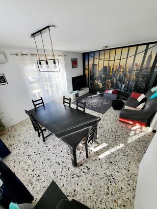  Maison à vendre 10 pièces 226 m²