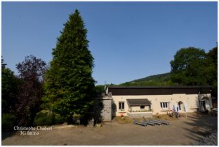  Maison  vendre 9 pices 