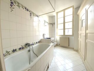  Immeuble à vendre 12 pièces 452 m²