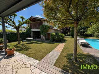  Maison à vendre 8 pièces 257 m²