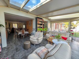  Maison  vendre 7 pices 133 m