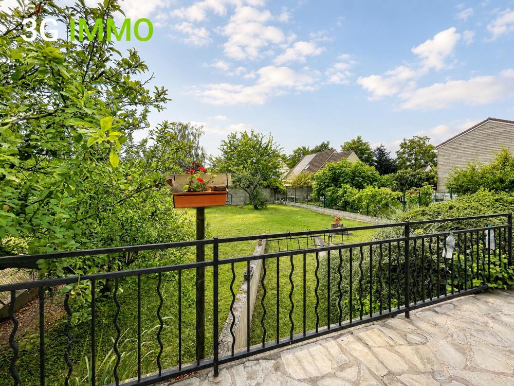Maison 5 pièces 106 m² · à Issou · 106 m² · 239 000 €