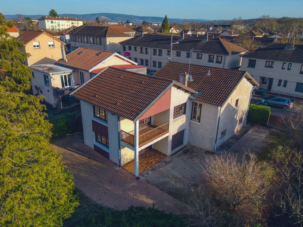 Maison 6 pièces 120 m² · à Bourg-en-Bresse · 120 m² · 229 000 €