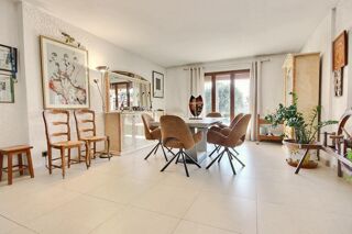  Maison à vendre 7 pièces 215 m²