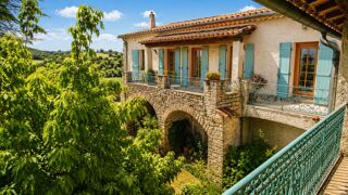  Maison à vendre 12 pièces 253 m²