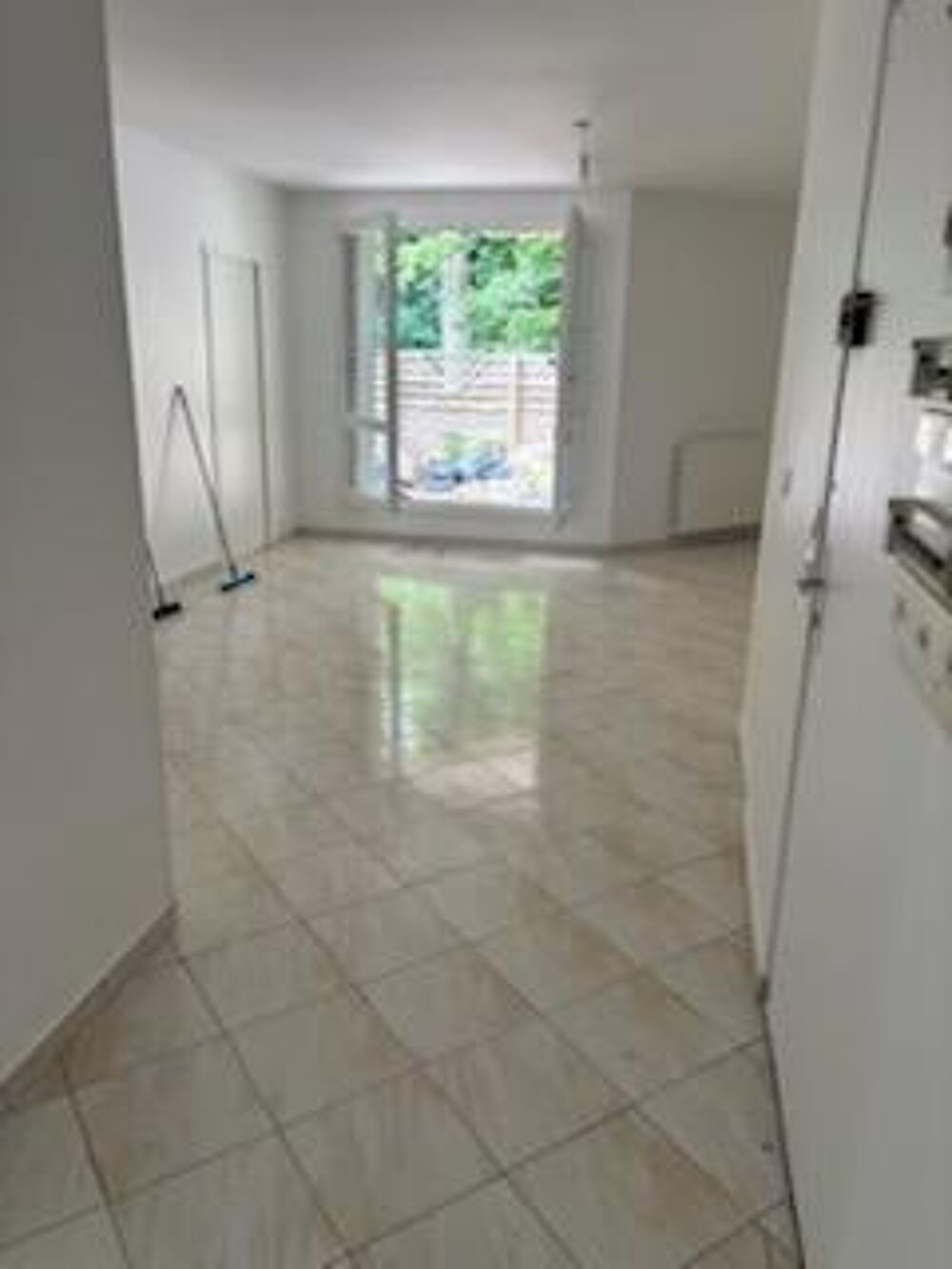Vente Appartement Appartement 4 pièces Évry-courcouronnes