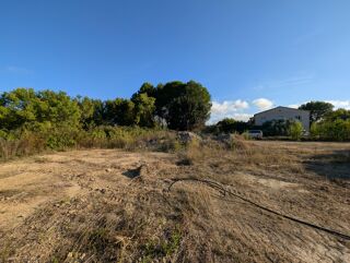  Terrain à vendre 619 m²