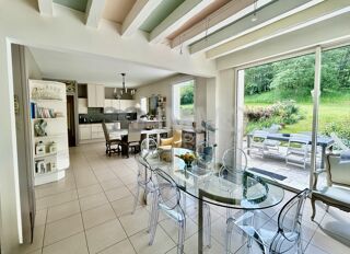  Maison à vendre 10 pièces 237 m²