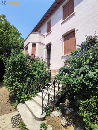  Maison � vendre 8 pi�ces 195 m�