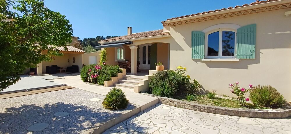 Maison 5 pièces 145 m² à Saint-Saturnin-lès-Avi...