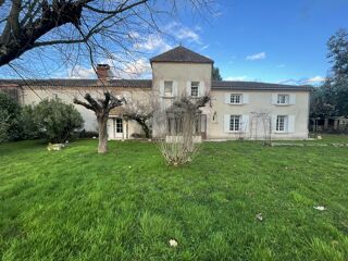  Maison � vendre 10 pi�ces 275 m�