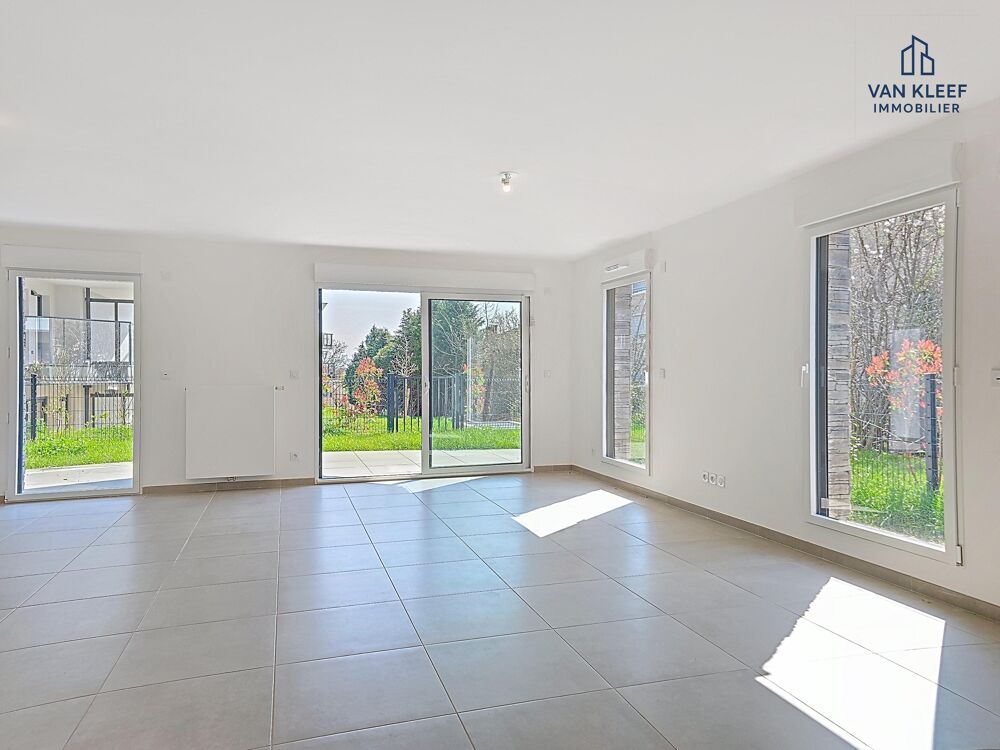à vendre  Appartement Divonne-les-Bains (01220)