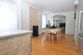 Appartement 6 pièces 145 m² · à Saint-Chamond · 145 m² · 197 000 €
