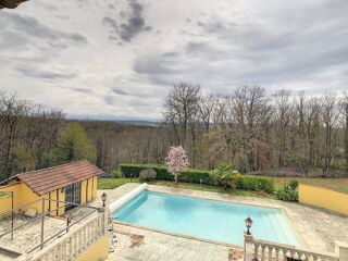  Maison � vendre 7 pi�ces 300 m�