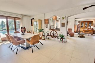  Maison à vendre 7 pièces 215 m²