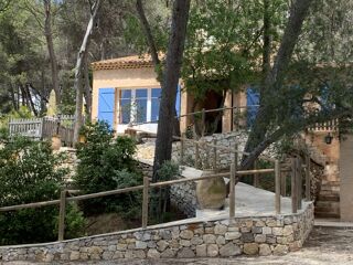Maison 7 pièces 205 m² · à Ventabren · 205 m² · 950 003 €