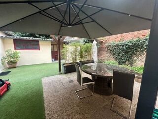  Maison  vendre 10 pices 233 m