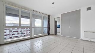  Appartement  vendre 4 pices 64 m