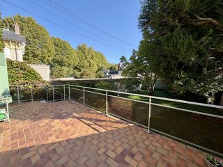  Maison  vendre 7 pices 201 m