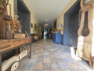  Maison � vendre 8 pi�ces 330 m�