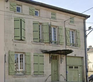  Immeuble à vendre 194 m²