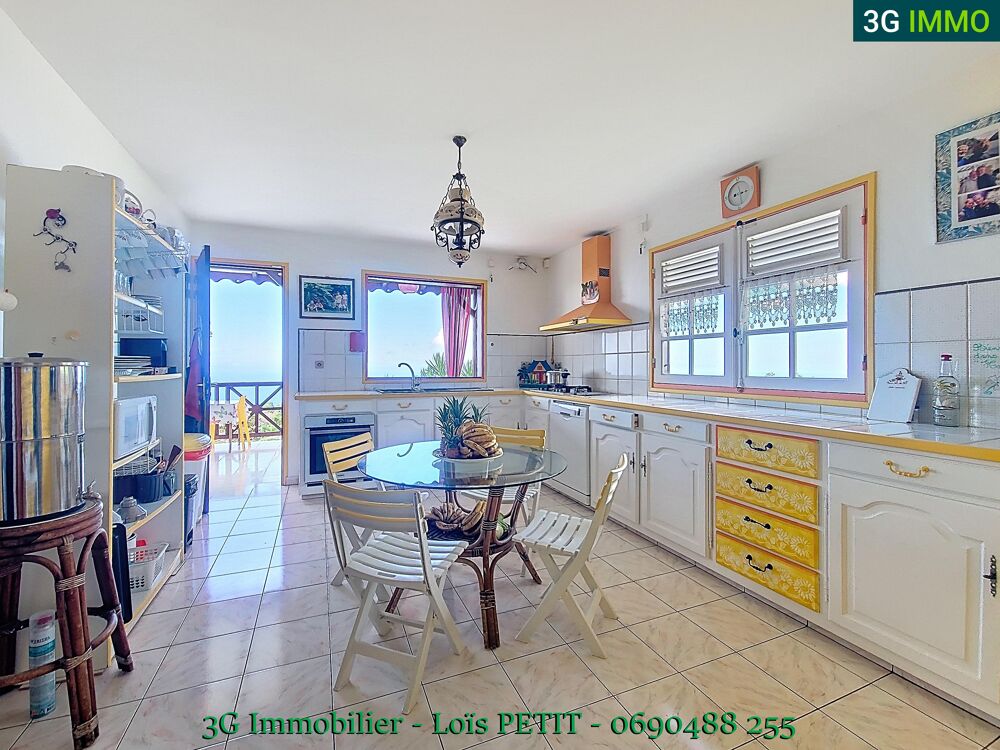 � vendre  Maison Saint-Claude (97120)