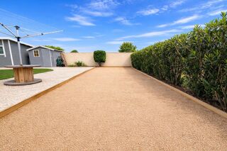  Maison � vendre 4 pi�ces 136 m� Vendres