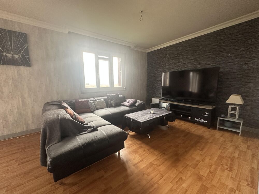 Vente Maison Maison et grand terrain 6 pièces Mur-sur-allier