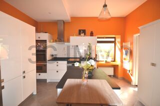  Propriété/château à vendre 15 + pièces  Bollène