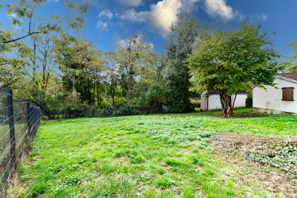 Vente Terrain Terrain constructible Nesles-la-vall�e