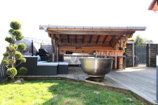  Maison  vendre 7 pices 210 m