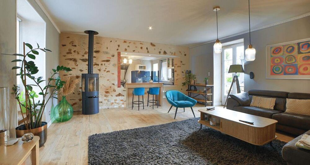 Vente Maison Maison 7 pièces Val-du-maine