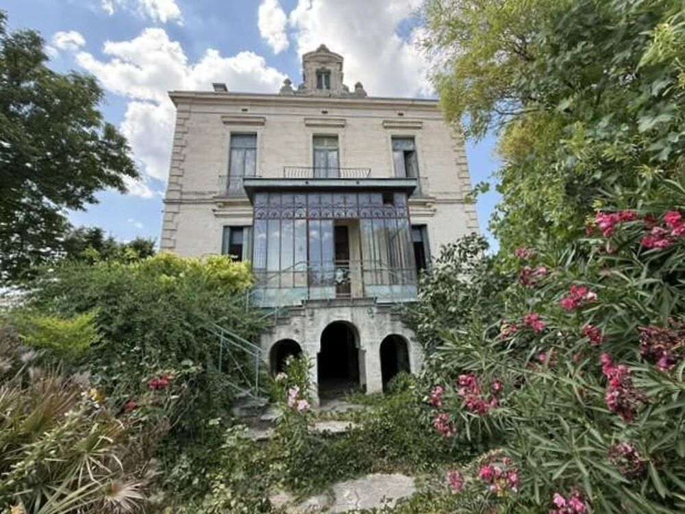 Vente Maison Maison de maître 17 pièces Nîmes